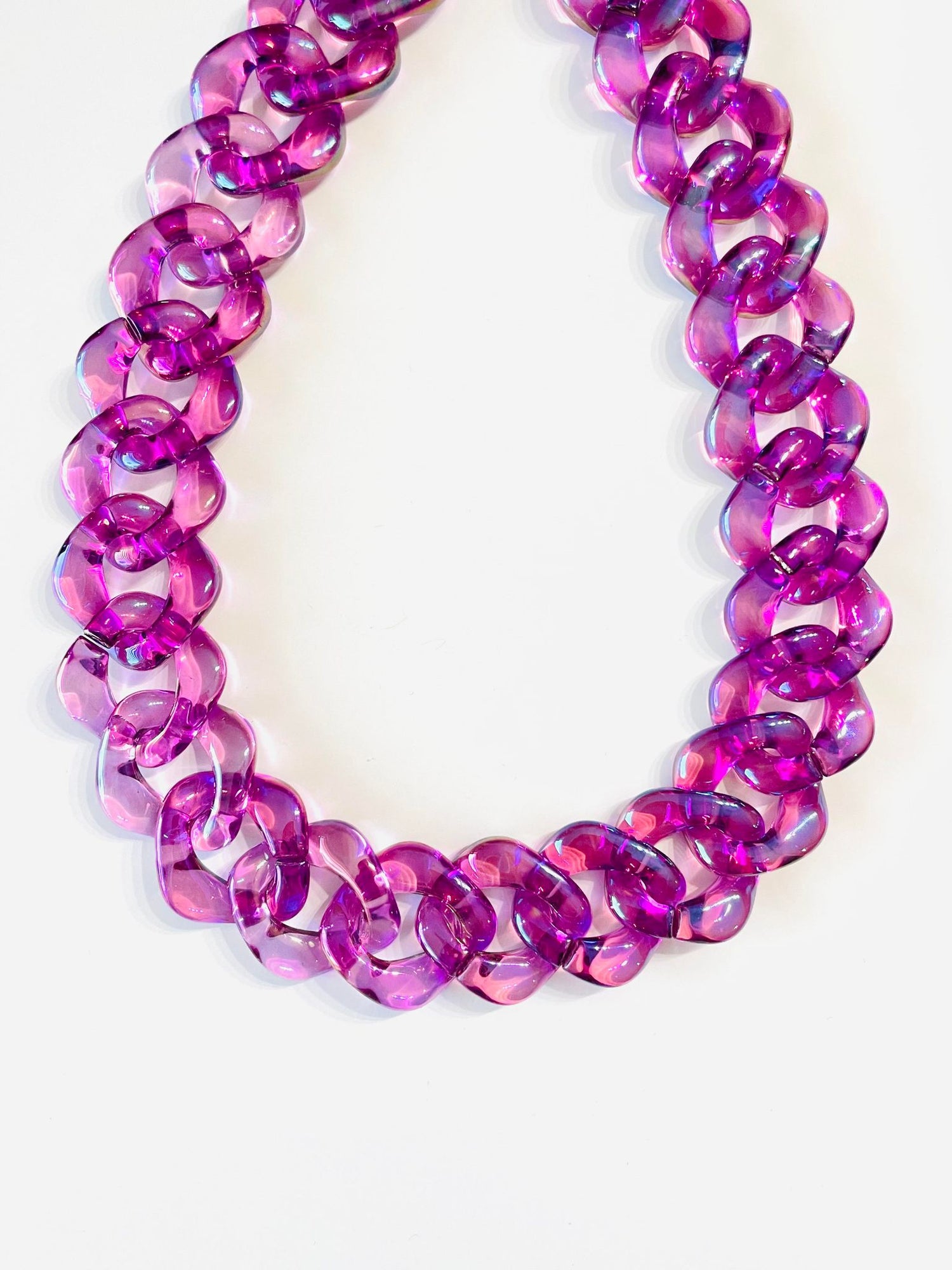 Mega Glam Statement Chain Necklace in Purple Iridescent