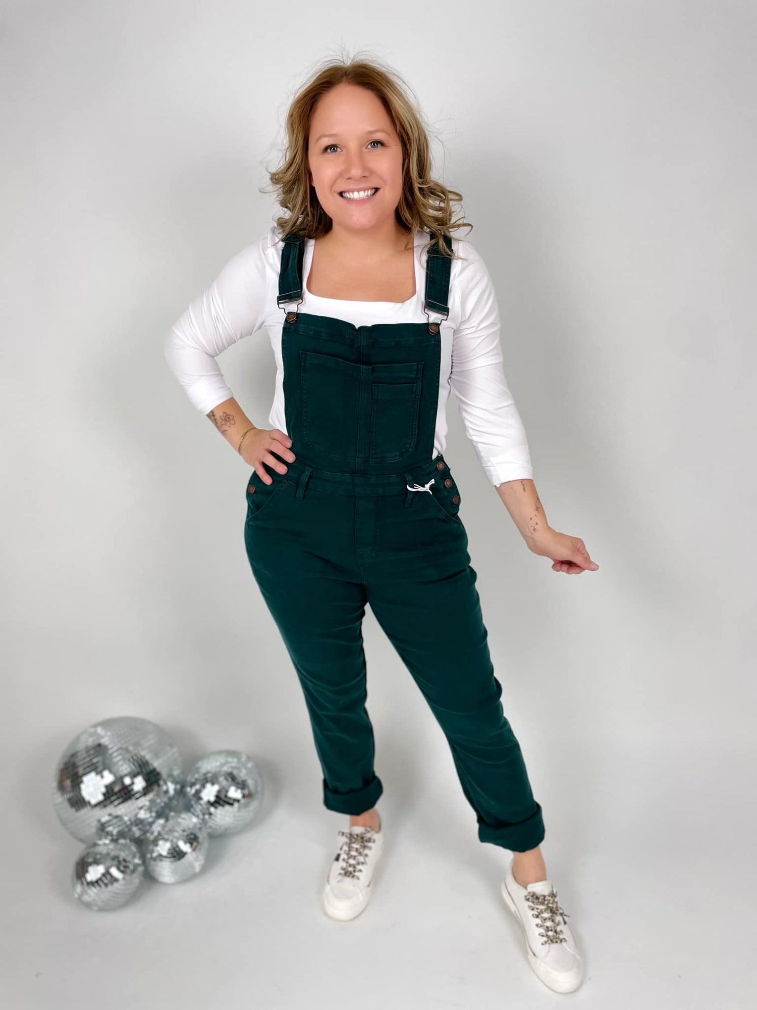 PW DOORBUSTER DEAL!!! Judy Blue Whispering Pine Overalls