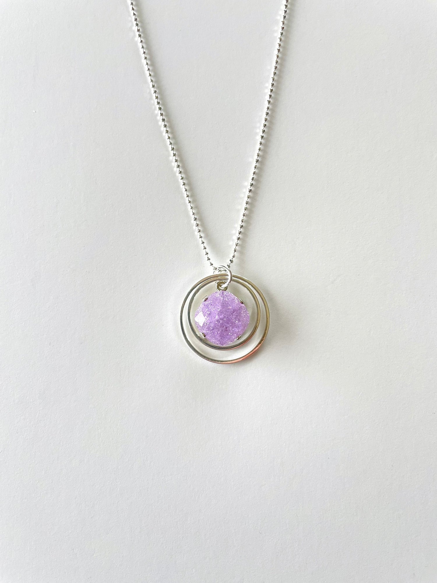 Loopy Square Cushion Necklace in Violet Ice